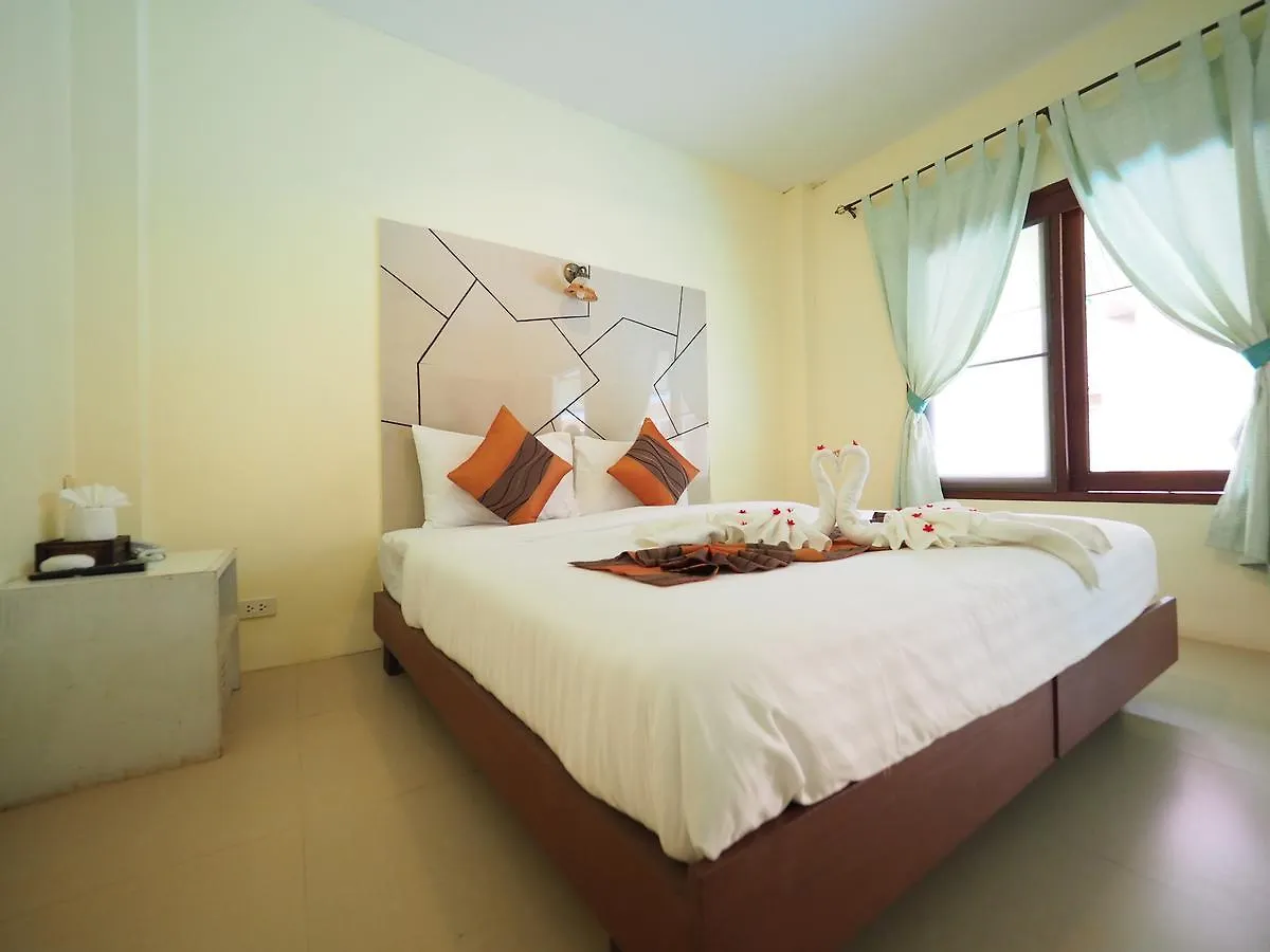 Lanta Fevrier Resort Ko Lanta 2*,