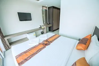 Hotel Lanta Fevrier Resort Ko Lanta