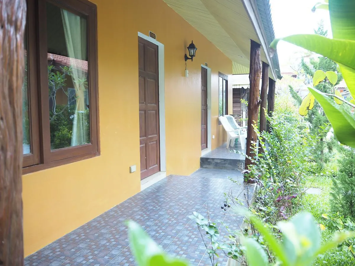 Lanta Fevrier Resort Ko Lanta Szálloda