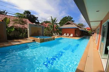 Lanta Fevrier Resort Ko Lanta 2*,  Thaiföld
